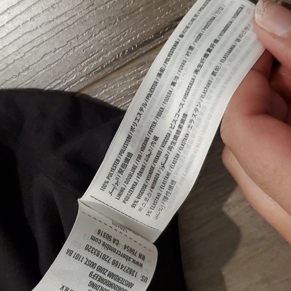 NWT Abercrombie and Fitch Halter Bodysuit - Picture 7 of 7